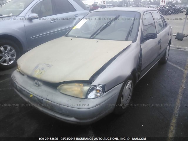 1Y1SK5280WZ402930 - 1998 CHEVROLET GEO PRIZM LSI TAN photo 2