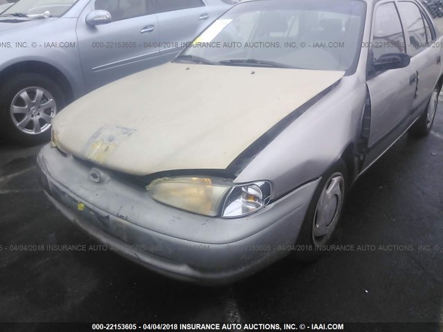 1Y1SK5280WZ402930 - 1998 CHEVROLET GEO PRIZM LSI TAN photo 6
