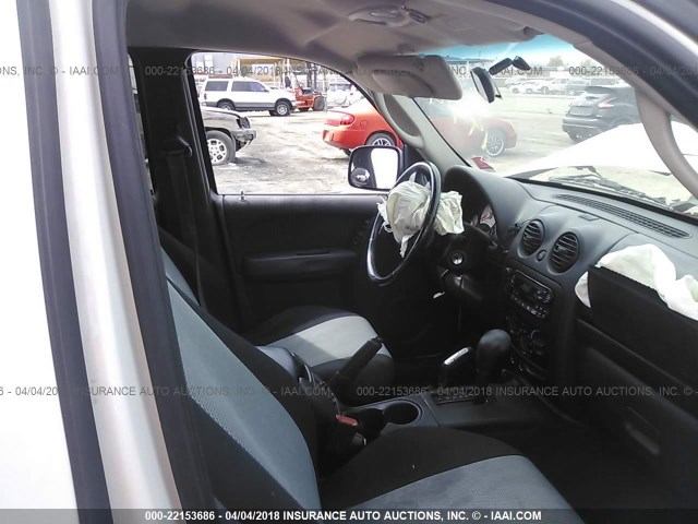 1J4GL48K22W144744 - 2002 JEEP LIBERTY SPORT 白色 照片 5