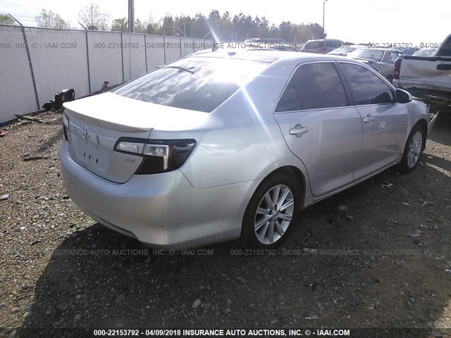 4T4BF1FK0CR164188 - 2012 TOYOTA CAMRY SE/LE/XLE SILVER photo 4