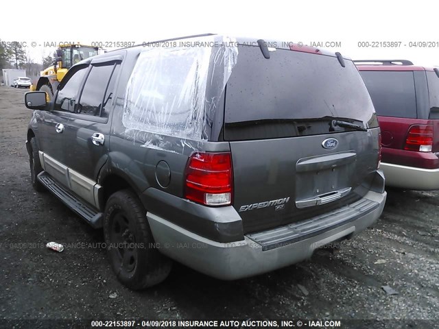 1FMRU15W93LB45339 - 2003 FORD EXPEDITION XLT GREEN photo 3