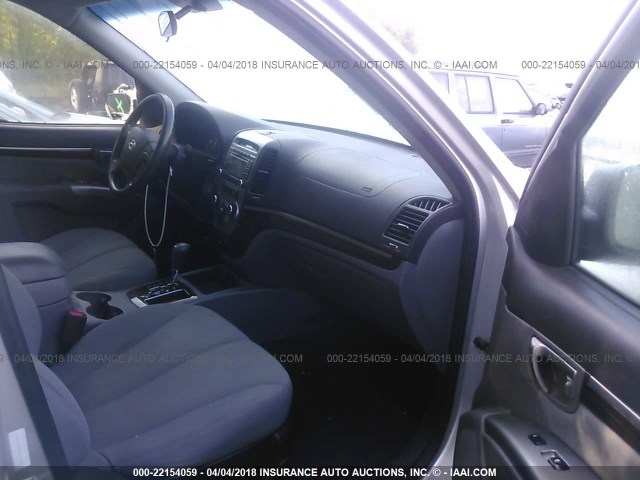 5XYZG4AG9BG019892 - 2011 HYUNDAI SANTA FE GLS SILVER photo 5