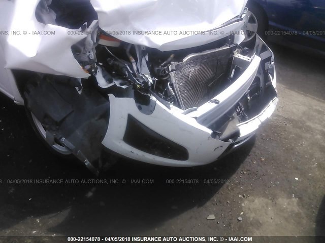 1G1JA6SHXE4198196 - 2014 CHEVROLET SONIC LS 白色 照片 6