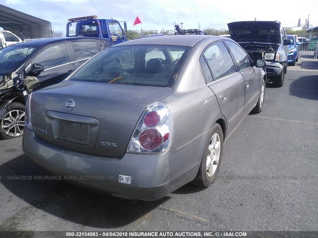 1N4AL11D85C108302 - 2005 NISSAN ALTIMA S/SL GRAY photo 4