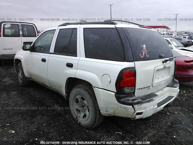 1GNDT13S562120974 - 2006 CHEVROLET TRAILBLAZER LS/LT WHITE photo 3