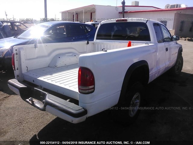 1B7GG22Y8WS685211 - 1998 DODGE DAKOTA WHITE photo 4