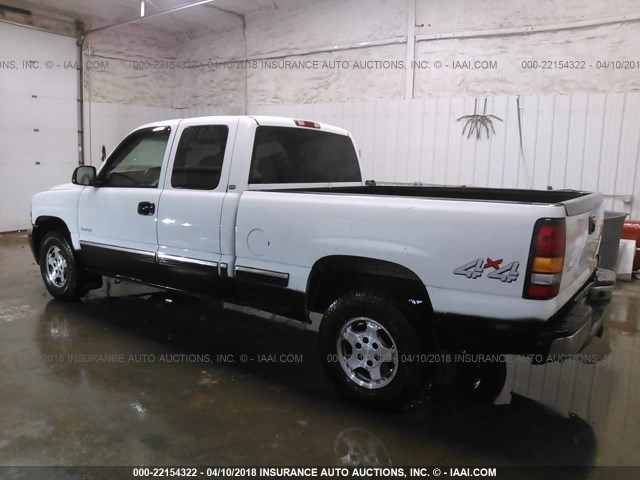 2GCEK19VX21291683 - 2002 CHEVROLET SILVERADO K1500 WHITE photo 3