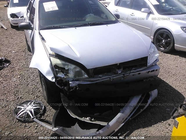 1FAFP34N27W167048 - 2007 FORD FOCUS ZX4/S/SE/SES 银色 照片 6