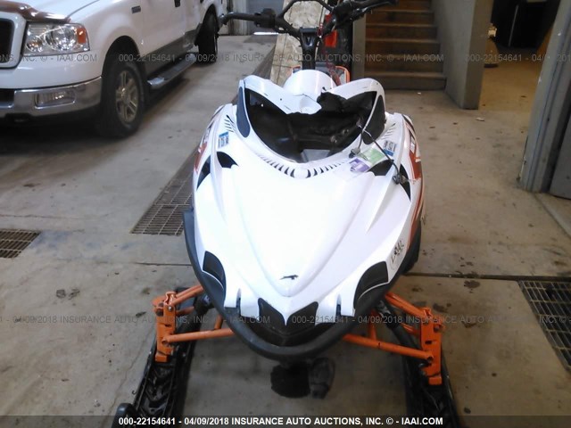 4UF11SNW7BT105431 - 2011 ARCTIC CAT SNOWPRO 800  თეთრი ფოტო 6