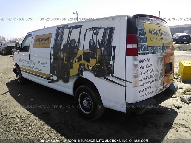 1GCZGUCG8E1188660 - 2014 CHEVROLET EXPRESS G3500  WHITE photo 3