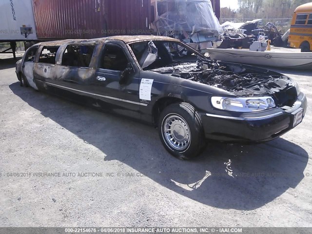 1L1FM81W81Y636441 - 2001 LINCOLN TOWN CAR EXECUTIVE BLACK photo 1