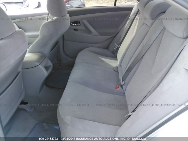 4T1BK46K78U567809 - 2008 TOYOTA CAMRY LE/XLE/SE SILVER photo 8