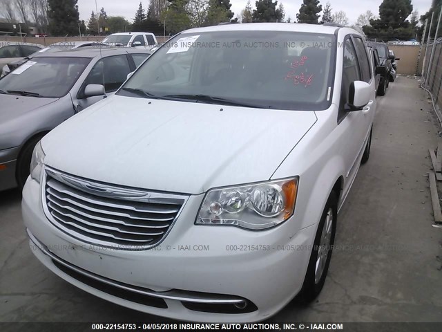 2C4RC1BG7DR815306 - 2013 CHRYSLER TOWN & COUNTRY TOURING WHITE photo 2