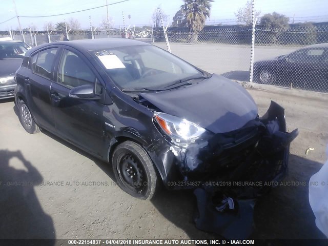 JTDKDTB30G1116079 - 2016 TOYOTA PRIUS C GRAY photo 1