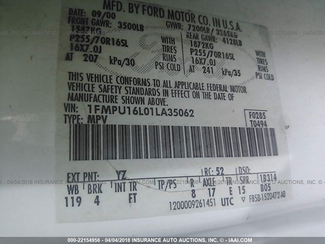 1FMPU16L01LA35062 - 2001 FORD EXPEDITION XLT 白色 照片 9