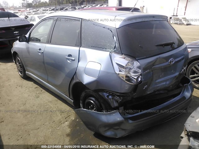 2T1KR32E65C417032 - 2005 TOYOTA COROLLA MATRIX XR BLUE photo 3