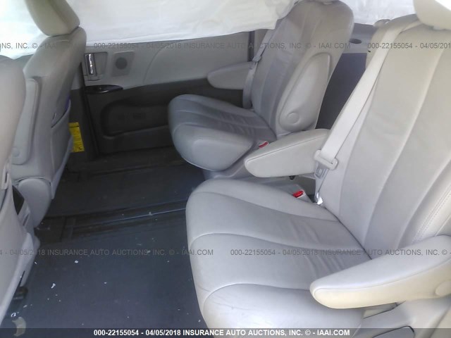 5TDYK3DC4BS104333 - 2011 TOYOTA SIENNA XLE/LIMITED GRAY photo 8