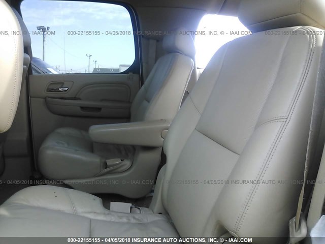 1GYUKHEF8AR257602 - 2010 CADILLAC ESCALADE ESV LUXURY WHITE photo 8