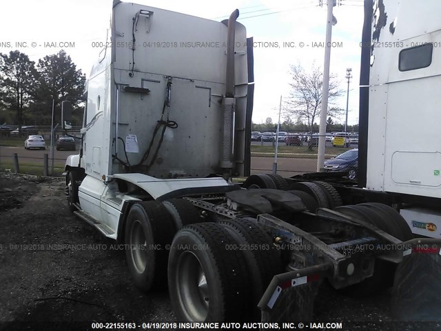 1FUJBBAV63LJ88605 - 2003 FREIGHTLINER ST120 ST120 WHITE photo 3