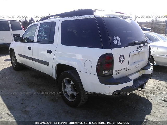 1GNET16SX56157154 - 2005 CHEVROLET TRAILBLAZER EXT LS/EXT LT WHITE photo 3