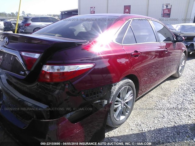 4T1BF1FK9HU763124 - 2017 TOYOTA CAMRY LE/XLE/SE/XSE BURGUNDY photo 4