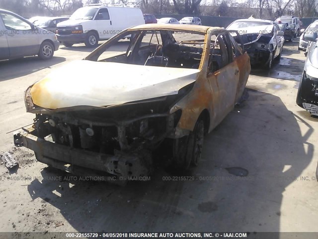 4T1BF1FK4HU369305 - 2017 TOYOTA CAMRY LE/XLE/SE/XSE BROWN photo 2