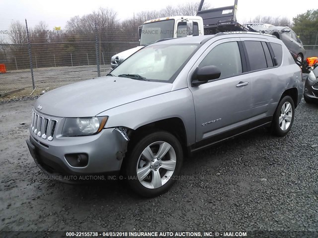 1C4NJCBA3GD675113 - 2016 JEEP COMPASS SPORT GRAY photo 2