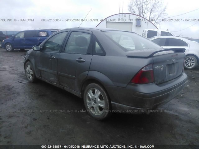 1FAFP38Z17W356058 - 2007 FORD FOCUS ST GRAY photo 3