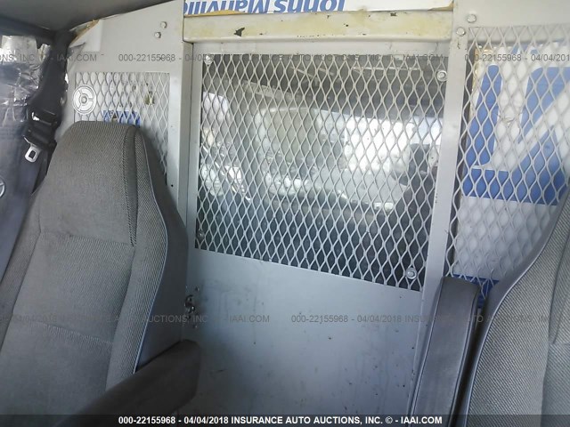 2B7KB31Z1VK533904 - 1997 DODGE RAM VAN B3500 WHITE photo 8