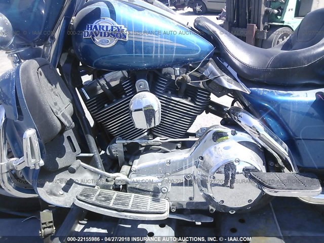 1HD1FCW145Y639431 - 2005 HARLEY-DAVIDSON FLHTCUI BLUE photo 9