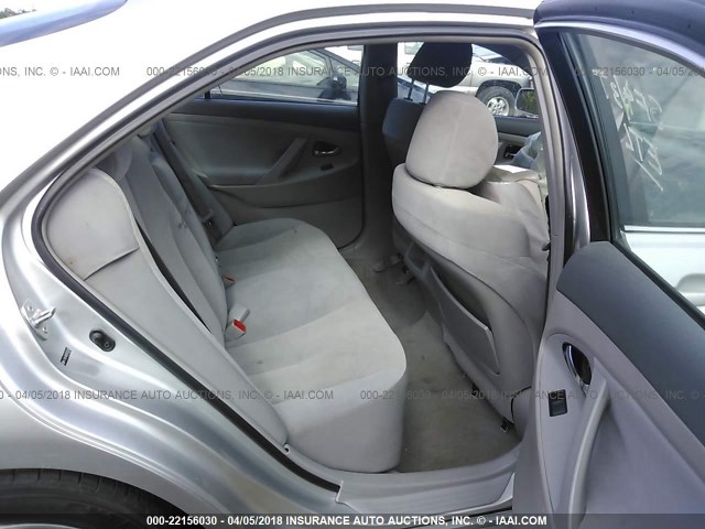 4T1BE46KX9U879289 - 2009 TOYOTA CAMRY SE/LE/XLE SILVER photo 8