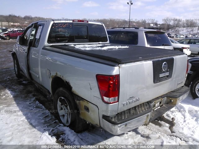 1N6AA06B95N572475 - 2005 NISSAN TITAN XE/SE/LE SILVER photo 3