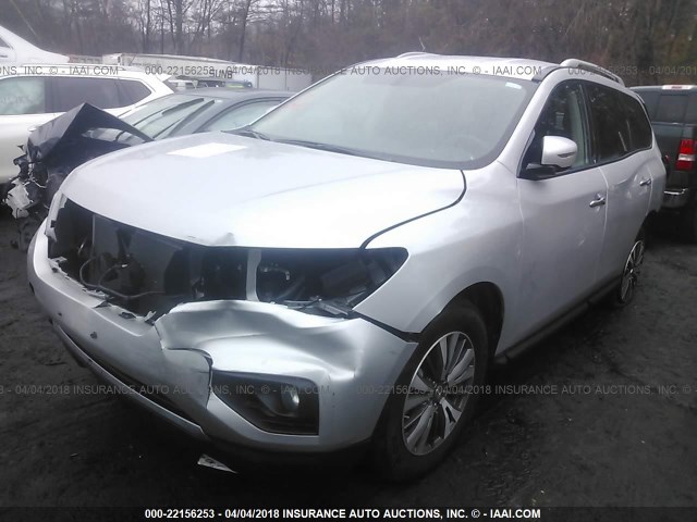 5N1DR2MM0HC651022 - 2017 NISSAN PATHFINDER S/SV/SL/PLATINUM 银色 照片 2
