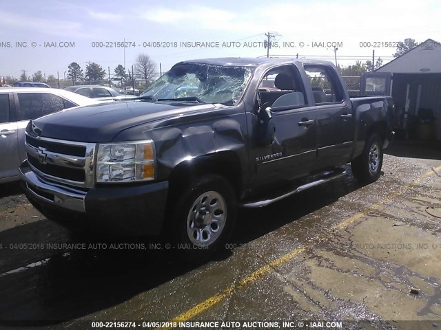 3GCPCSEA1BG116728 - 2011 CHEVROLET SILVERADO C1500 LT GRAY photo 2