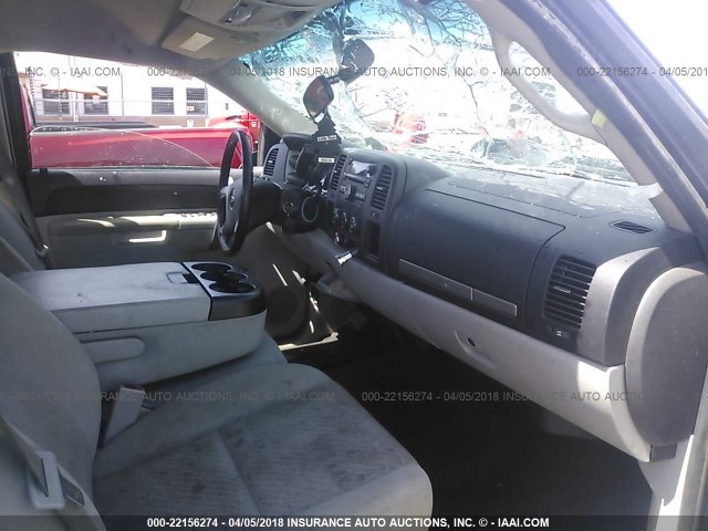 3GCPCSEA1BG116728 - 2011 CHEVROLET SILVERADO C1500 LT GRAY photo 5