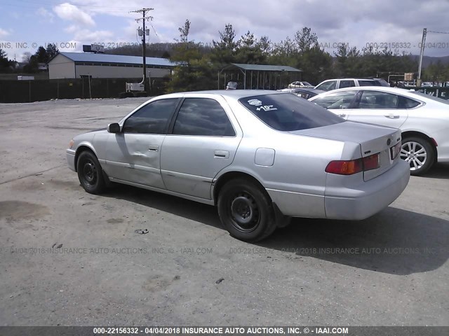 4T1BG22K91U112073 - 2001 TOYOTA CAMRY CE/LE/XLE 银色 照片 3