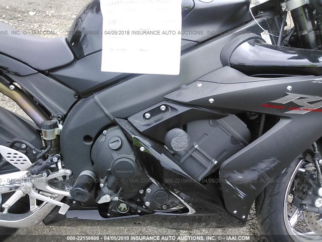 JYARN15Y76A000850 - 2006 YAMAHA YZFR1 C BLACK photo 8