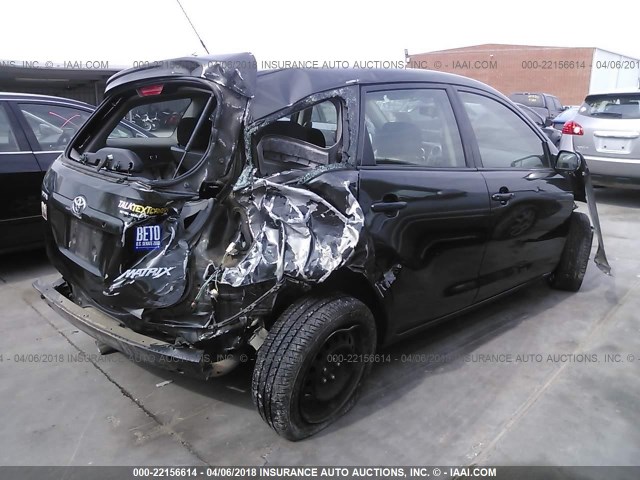 2T1KR32E26C619450 - 2006 TOYOTA COROLLA MATRIX XR BLACK photo 4