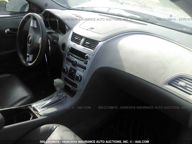 1G1ZG57B69F226635 - 2009 CHEVROLET MALIBU LS 绿色 照片 5