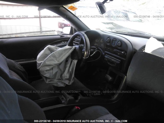 2G1WW12M8W9120408 - 1998 CHEVROLET MONTE CARLO LS 白色 照片 5