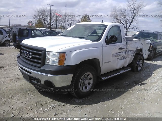 1GTPKTE03AZ269660 - 2010 GMC SIERRA K1500 WHITE photo 2