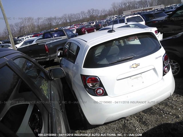 1G1JA6SH2G4176907 - 2016 CHEVROLET SONIC LS WHITE photo 3