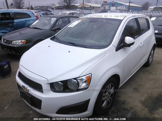1G1JA6SH5C4179035 - 2012 CHEVROLET SONIC LS 白色 照片 2