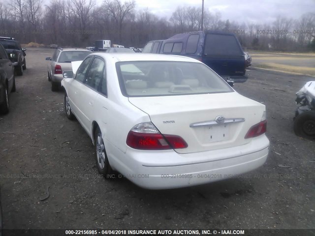 4T1BF28B63U300420 - 2003 TOYOTA AVALON XL/XLS WHITE photo 3