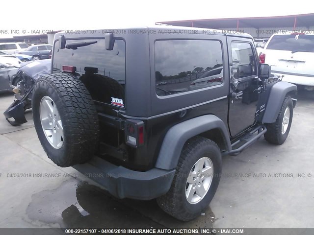 1C4AJWAG6CL256517 - 2012 JEEP WRANGLER SPORT BLACK photo 4