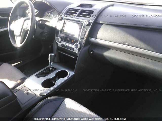 4T1BF1FK3CU080862 - 2012 TOYOTA CAMRY SE/LE/XLE BLACK photo 5