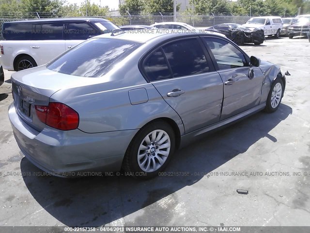 WBAPH53539A433750 - 2009 BMW 328 I SULEV GRAY photo 4