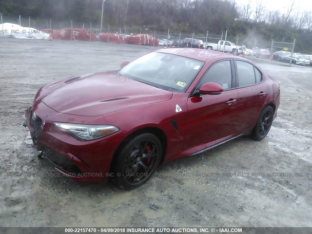 ZARFAEAV1J7577195 - 2018 ALFA ROMEO GIULIA QUADRIFOGLIO RED photo 2