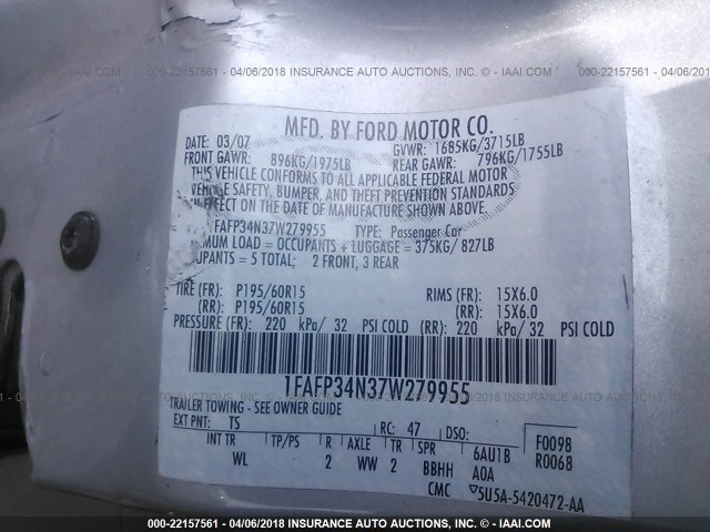 1FAFP34N37W279955 - 2007 FORD FOCUS ZX4/S/SE/SES SILVER photo 9