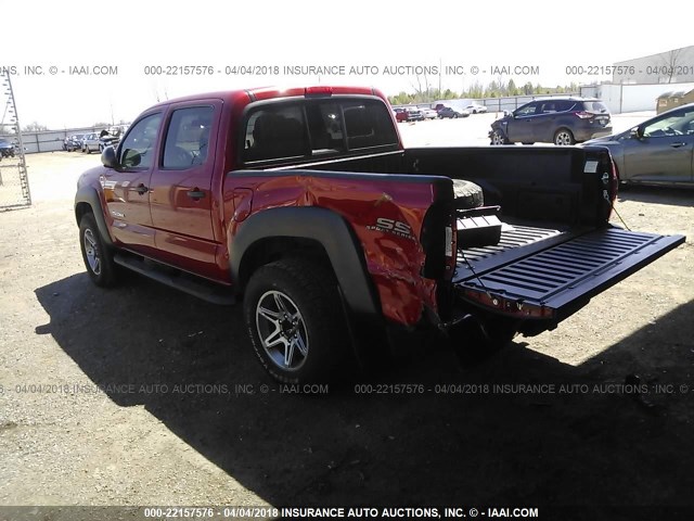 5TFJX4GN3DX017560 - 2013 TOYOTA TACOMA DOUBLE CAB RED photo 3